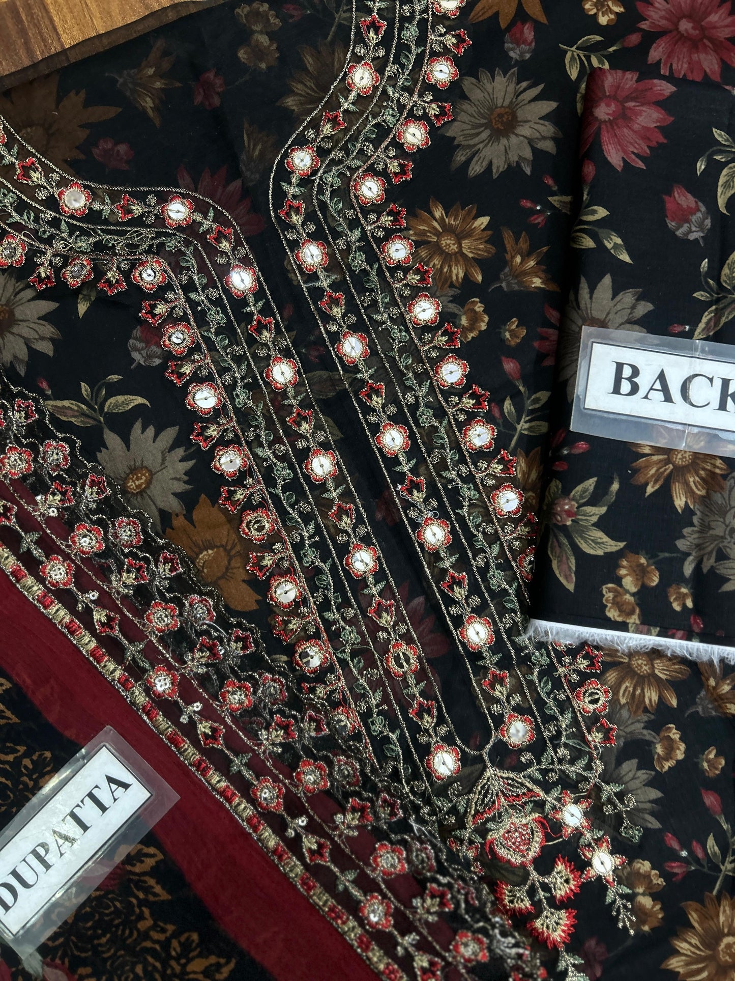 UNSTITCHED MOHAGNI LAWN COLLECTION 2026