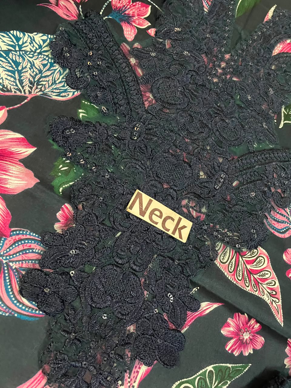 UNSTITCHED Baroque lawn 3pc 2026