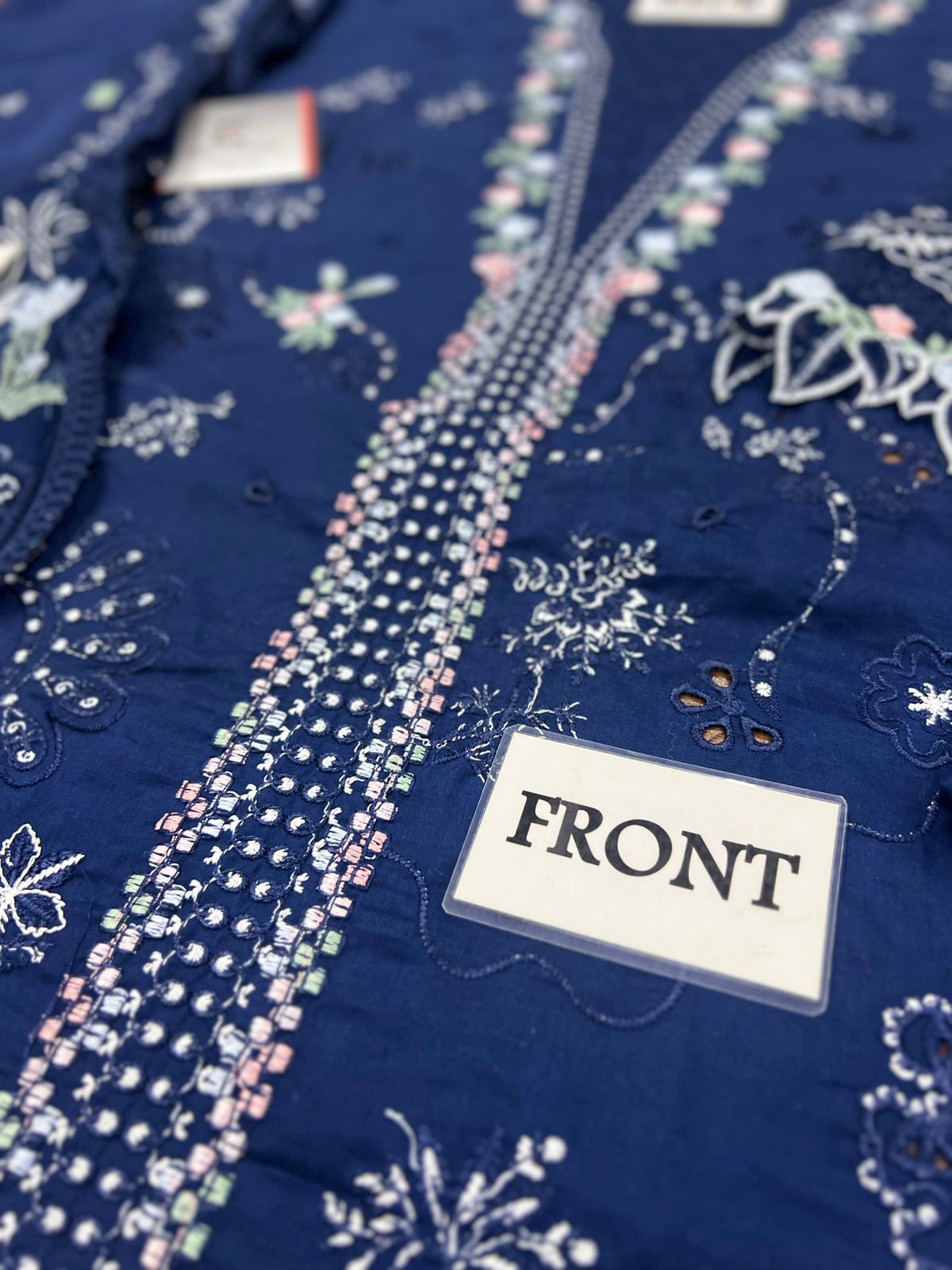 QALAMKAHAR UNSTITCHED LUXURY ARTICLE